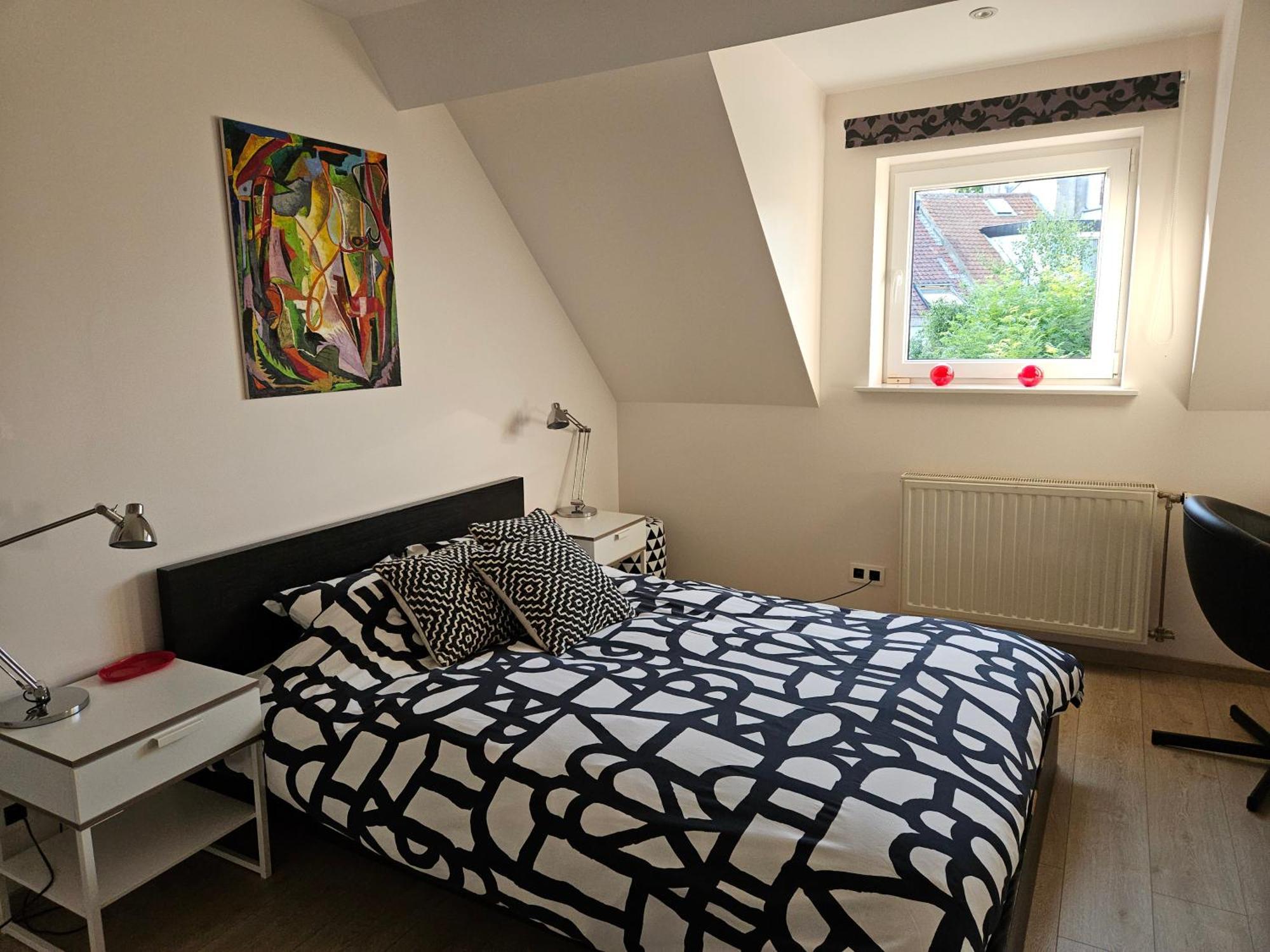 Modern Duplex With Garden Apartment Brussels Exterior photo